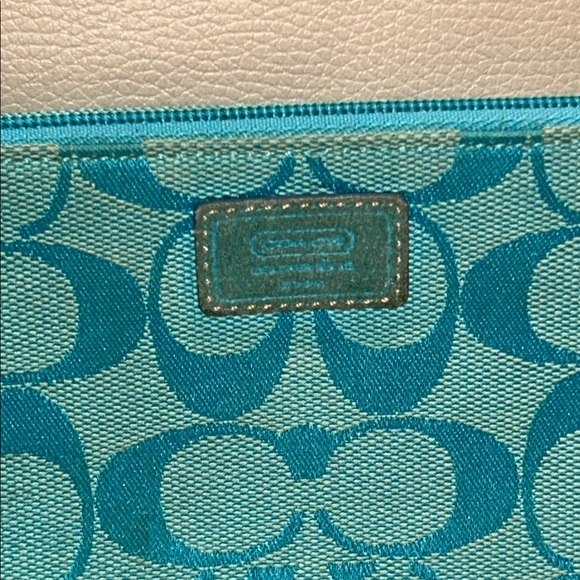 Coach Turquoise Signature Canvas Wristlet - Picture 3 of 10